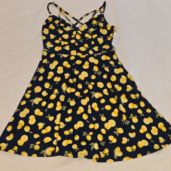 nine britton Dresses & Skirts - Nine Britton Navy Dress with Yellow Lemon Print